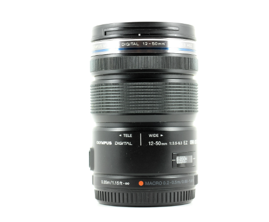 Objectif Olympus M.Zuiko ED 12-50mm f/3.5-6.3 EZ (location)