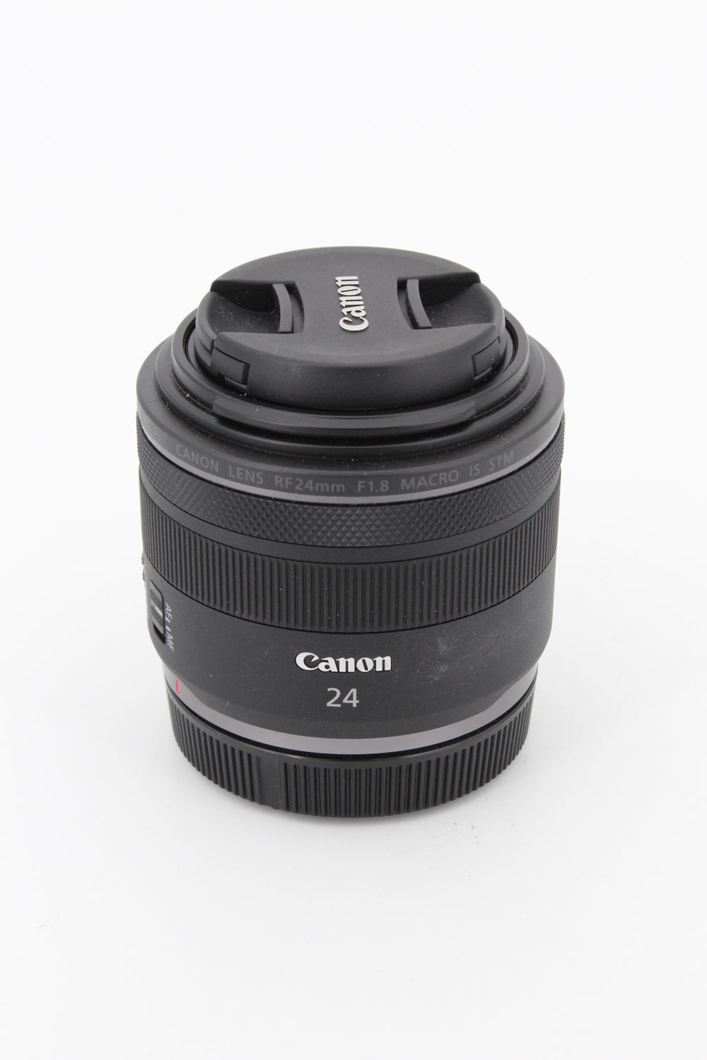 Canon RF 24mm f/1.8 Macro IS STM (occasion)