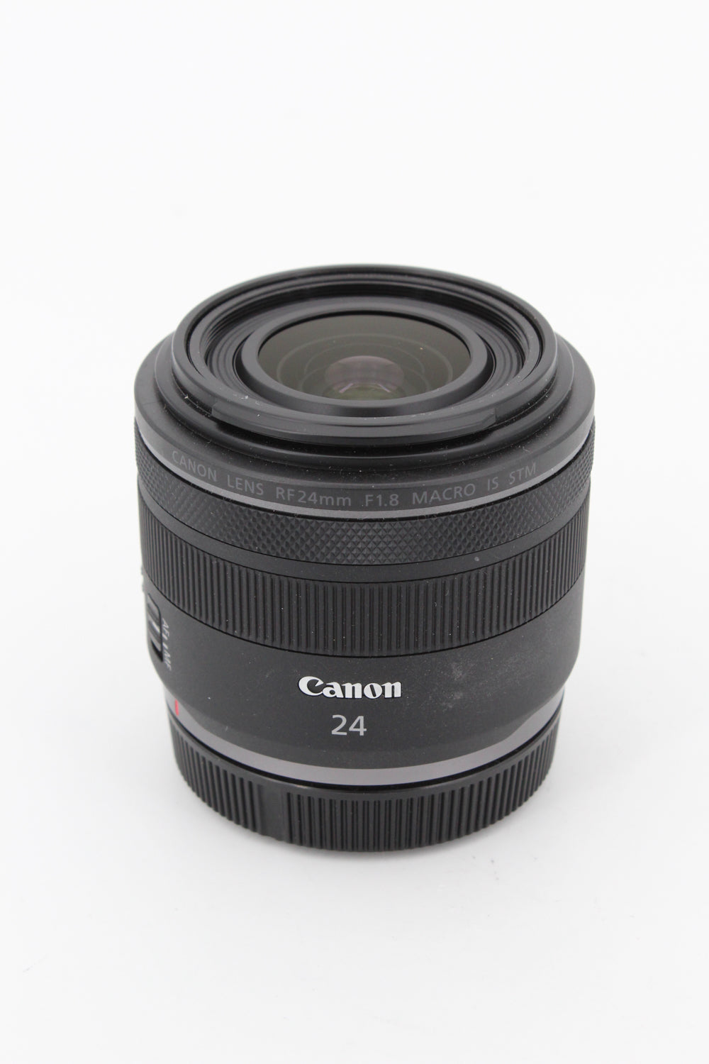 Canon RF 24mm f/1.8 Macro IS STM (occasion)