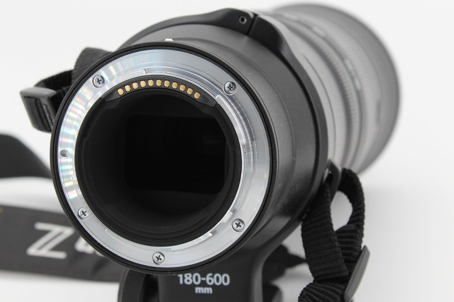 NIKON Z 180-600mm f/5.6-6.3 VR (occasion)