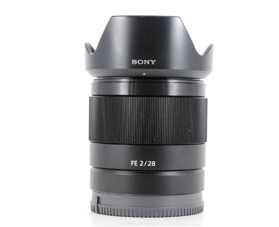 Sony FE 28mm f/2 (location)