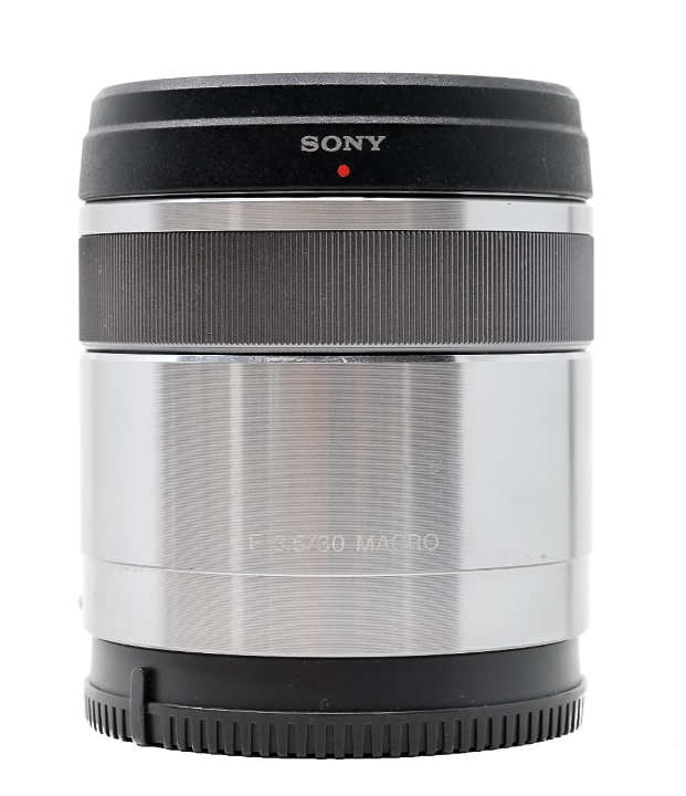 Sony E 30mm f/3.5 Macro (location)
