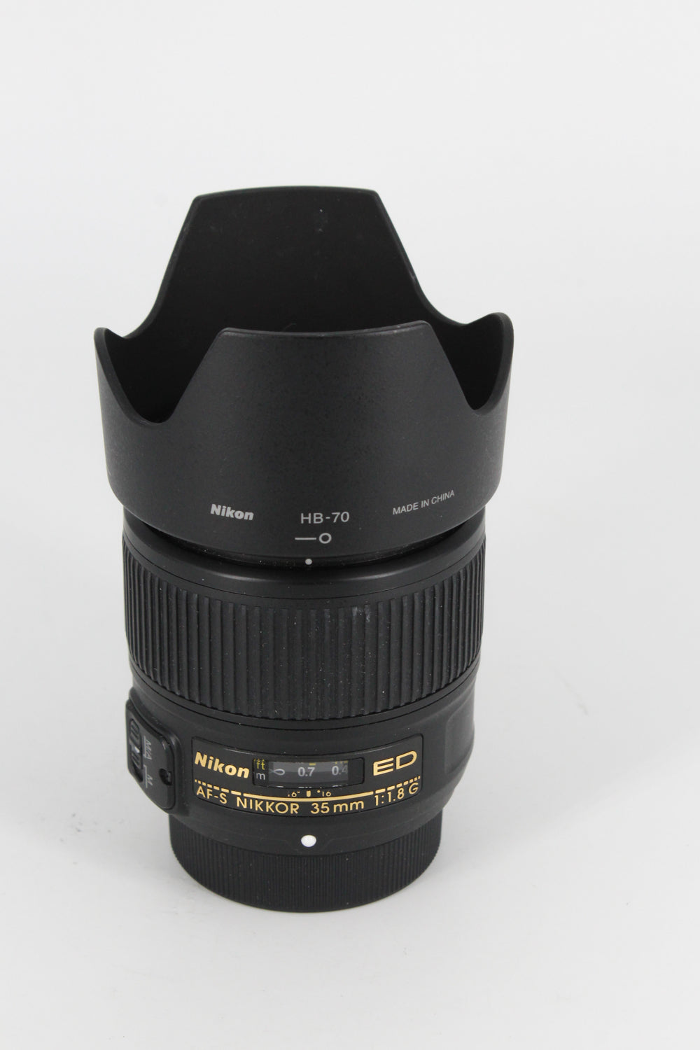 Nikon AF-S DX Nikkor 35mm f/1.8G (occasion)