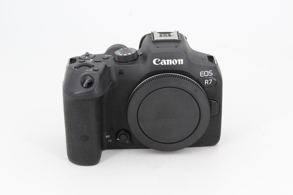 Boitier Canon R7 (occasion)