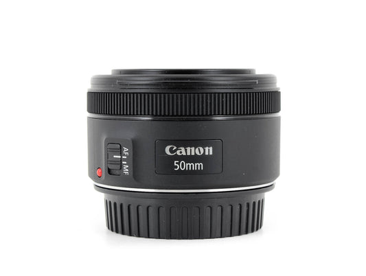 Objectif Canon EF 50mm f/1.8 STM (location)